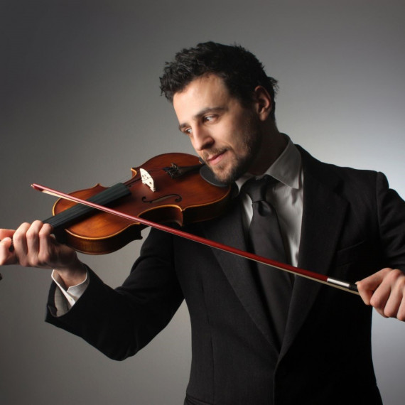 Học Đàn Violin Có Khó Không? Người Mới Nên Bắt Đầu Từ Đâu?